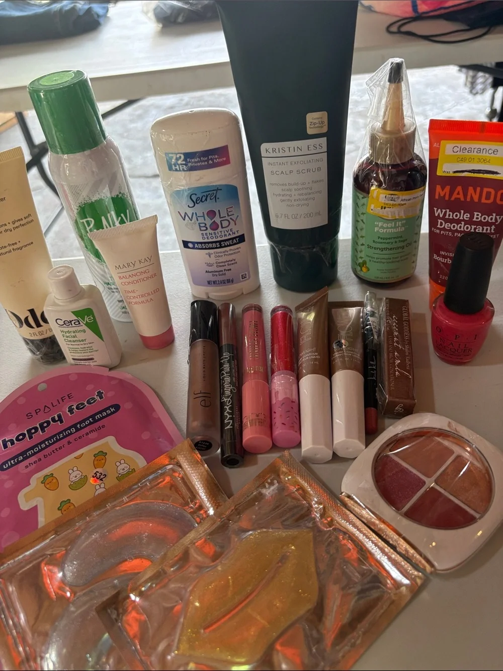Beauty box #7🩷 20 items in the box